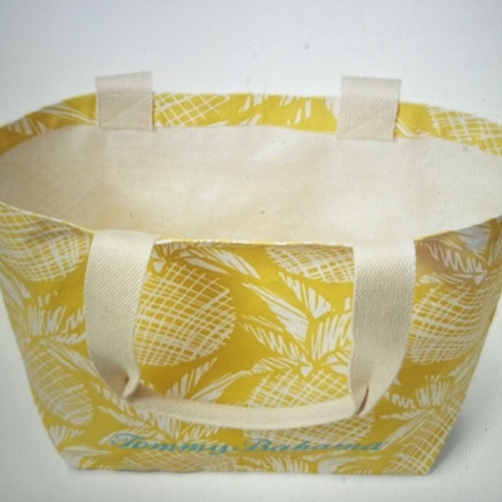 NWT Tommy Bahama Tote 👜 Bag - Picture 7 of 9